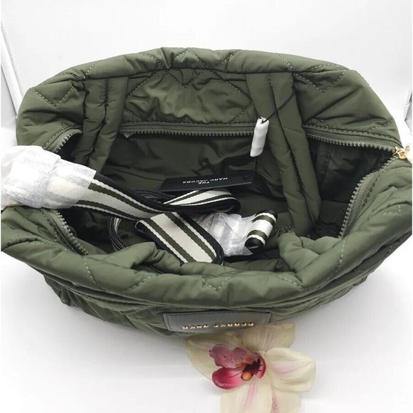 Marc Jacobs Quilted Nylon Small Weekender Travel Bag Dark Green New JL02… - Picture 10 of 15